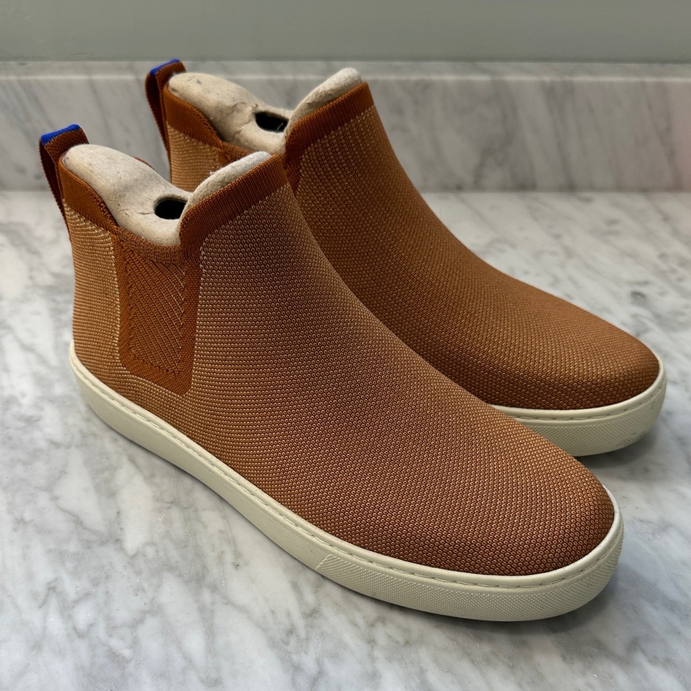 Rothy’s Women’s Fawn Chelsea Tan Slip-On Sneakers